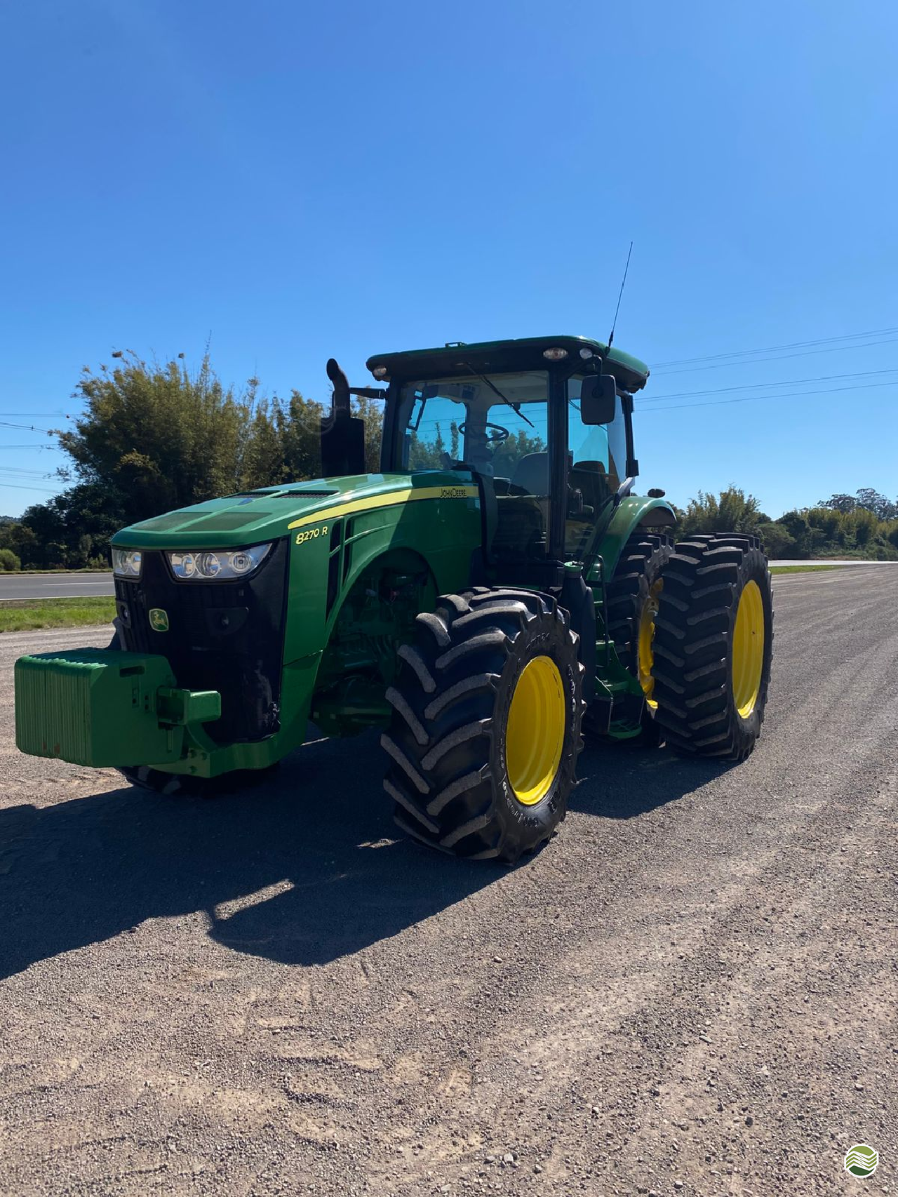 TRATOR JOHN DEERE JOHN DEERE 8270R Tração 4x4 Razera Seminovos - Fendt PASSO FUNDO RIO GRANDE DO SUL RS